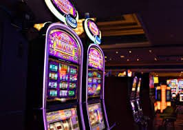 ah8 slot online and live casino game selection displayed on screen